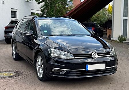 VW Golf Volkswagen Variant Comfortline ACC Business Carplay