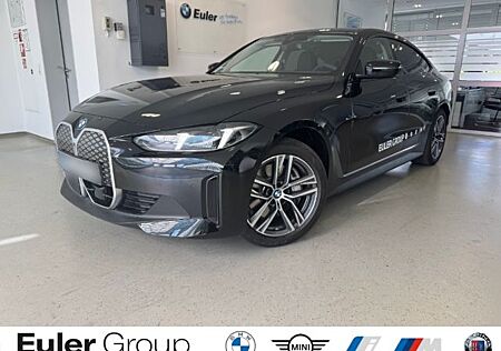 BMW i4 eDrive35 Gran Coupe Navi Digitales Cockpit So