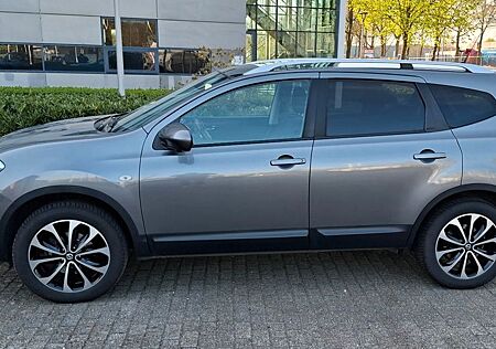 Nissan Qashqai+2 Qashqai+2 2.0 i-Way 1. Hand TüV 05/2027