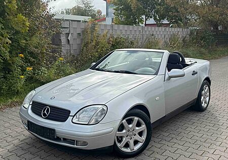 Mercedes-Benz SLK 200 / TÜV 05.26