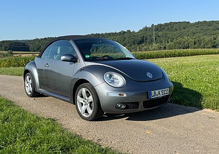 VW New Beetle Volkswagen 2.0 Highline Cabriolet -