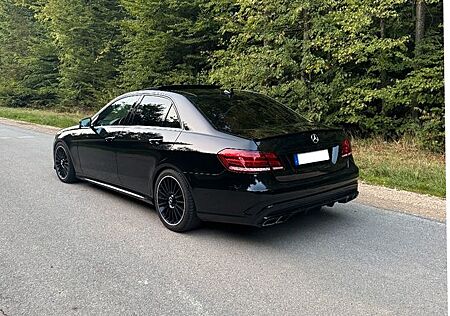 Mercedes-Benz E 300 Facelift AMG Optik
