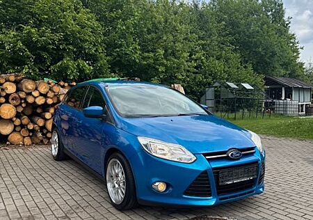 Ford Focus 2011/TÜV/SERVİCEHEFT