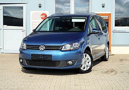 VW Touran Volkswagen Cup DSG*Navi*PDC*TempoM.*MultiL.*SHZ*AHK*