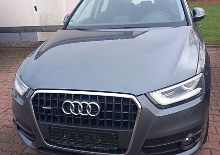 Audi Q3 2.0 TDI 130kW S tronic quattro -