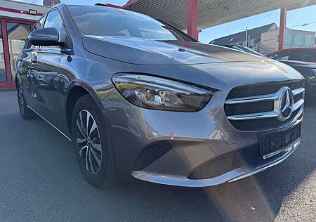 Mercedes-Benz B 200 gebraucht kaufen Mercedes-Benz B 200 Aut. LED/NAVI/LEDER/KEYLESS/BT/TEMPOMAT