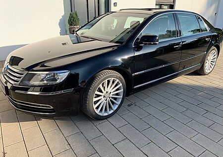 VW Phaeton Volkswagen 3.0 V6 TDI lang 4MOT. Tiptronic 4-Si...
