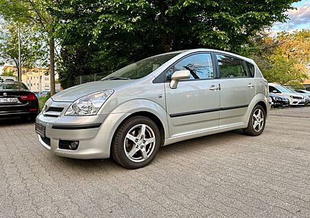 Toyota Corolla Verso 1.8 Sol*1Hand*Klima*7-Sitz*8xReif.