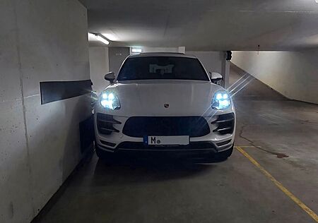 Porsche Macan Turbo 25.000€