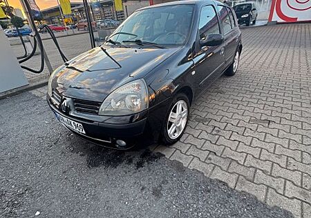 Renault Clio Authentique 1.2 16V 55kW Authentique