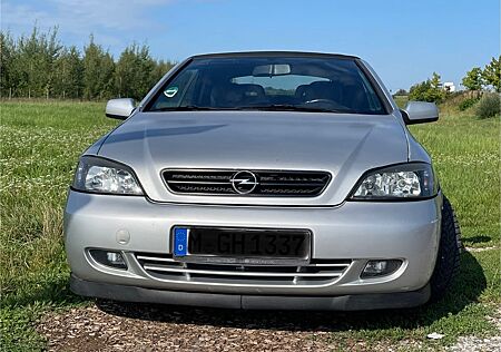 Opel Astra Cabrio 1.8 Linea Rossa