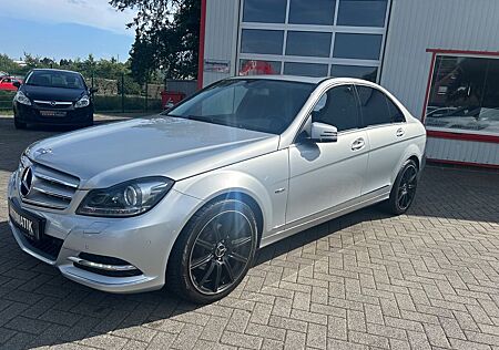 Mercedes-Benz C 200 C -Klass. Lim. CDI Elegance Automatik !