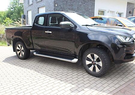 Isuzu D-Max Space Cab 4x4 LSE*AHK*Klimaauto*AllTerrain