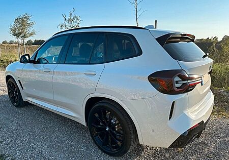 BMW X3 xDrive20d AT - M-Paket - Laser - AHK - Leder