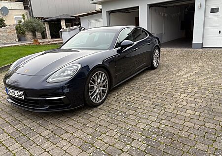 Porsche Panamera 4S Diesel S