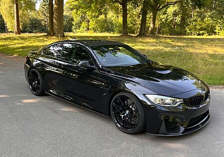 BMW M4 Competition