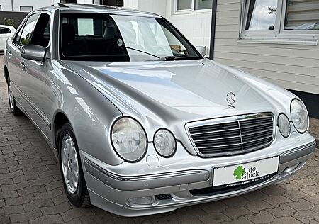 Mercedes-Benz E 200 Automatik ELEGANCE+2.Hand+el.Schiebedach