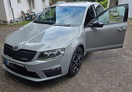 Skoda Octavia RS Lim. ACC*Lane*SHZ*DSG*19 Challenge
