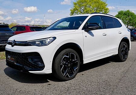 VW Tiguan Volkswagen 2.0 TDI DSG 4M"R-Line"AHK+Matrix+360+Pano