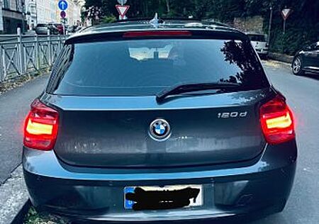 BMW 120d Sport Line Sport Line