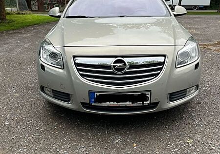 Opel Insignia 2.0 CDTI Sport 118kW TÜV 7.2025