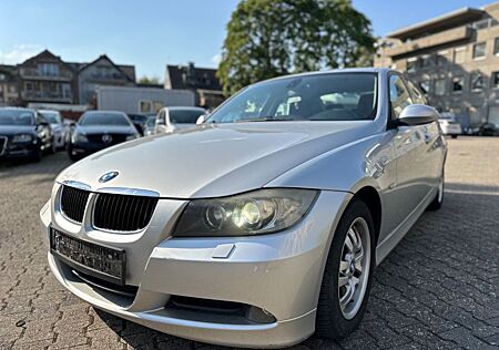 BMW 320d XENON/NAVI/SHZ/TEMPOMAT/TÜV 25