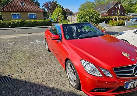 Mercedes-Benz E 200 Cabriolet CGI BlueEFF. ELEGANCE ...