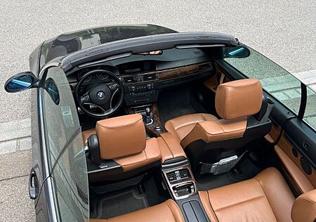 BMW 325i -