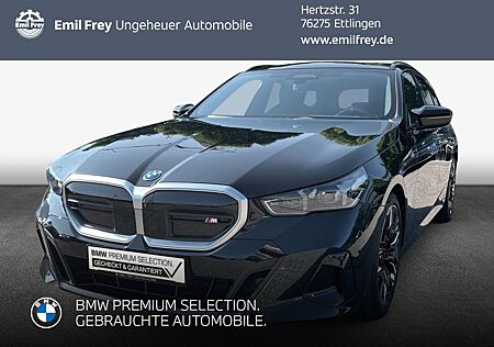 BMW i5 M60 Touring Sportpaket Pro AHK Pano