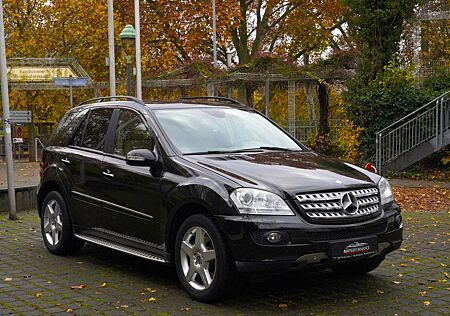 Mercedes-Benz ML 500 4Matic*AMG-Styling~Offr-Paket~StHz~AHK*