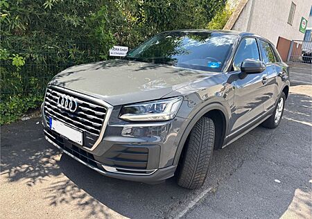 Audi Q2 1.0 TFSI ultra - Soundsystem, Sitzheizung