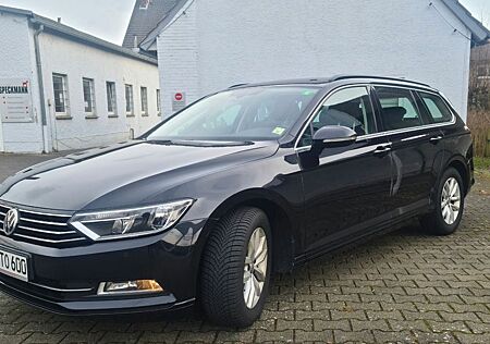 VW Passat Variant Volkswagen 2.0 TDI*DSG*Zahnriehmen neu*AHK*