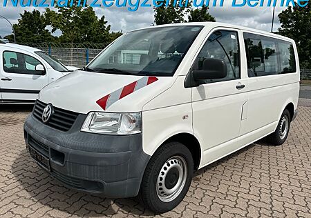 VW T5 Kombi Volkswagen / 4x4/ AC / 9 Sitze/ AHK/ Diff-Sprerre