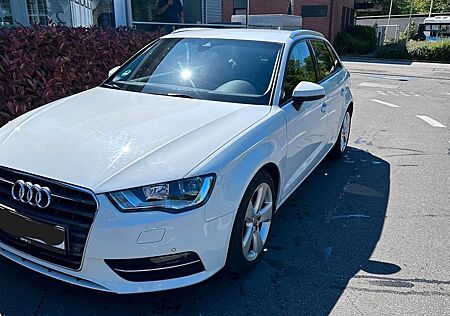 Audi A3 2.0 TDI S tronic Ambition Sportback Ambition