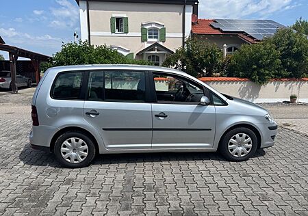 VW Touran Volkswagen Conceptline 2.Hand Klima WR SR AHK