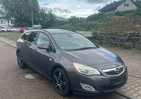 Opel Astra J Sports Tourer Edition Euro 5