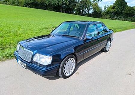 Mercedes-Benz 280 E280 W124 6Zylinder/ Klima / Automatik