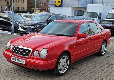 Mercedes-Benz E 230 E230