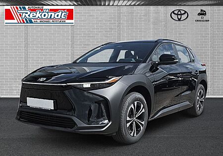 Toyota bZ4X FWD Comfort, Kamera, Apple CarPlay Android