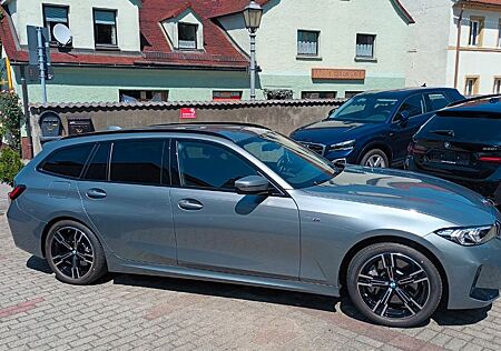 BMW 330i M Sport xDrive Touring AHK HiFi Ambiente