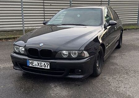 BMW 520i E39- M Paket ab Werk