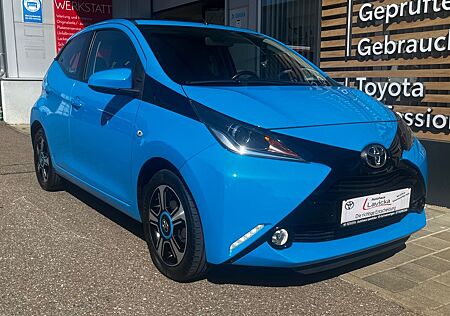 Toyota Aygo (X) Aygo (X) 1,0-l-VVT-i x-wave
