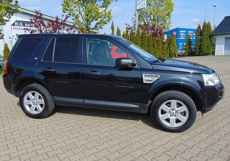 Land Rover Freelander 2 TD4 S*Leder*AHK*Schiebedach*BiXenon