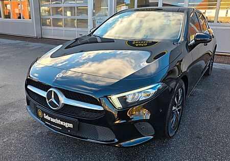 Mercedes-Benz A 180 , Automatik, LED
