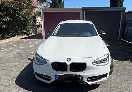 BMW 116i Sport Line Sport Line
