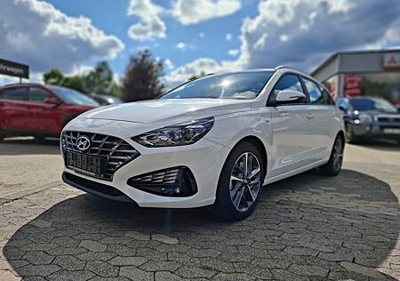 Hyundai i30 i30cw 1.5 T-GDi Trend Navigationspaket