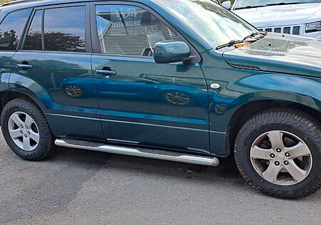 Suzuki Grand Vitara 2.0 Comfort+ Family Comfort+ Family