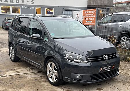 VW Touran Volkswagen Cup Panorama Temp Navi Parkassist