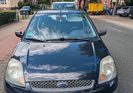 Ford Fiesta 1,4 16V Ambiente Ambiente