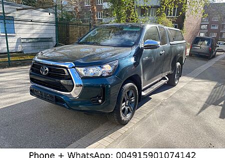 Toyota Hilux 2.4 D 1,5-ExtraCab 4x4 Klima Navi dF33AB